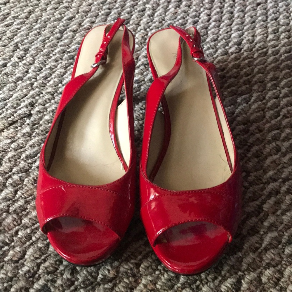Red Nine West heels